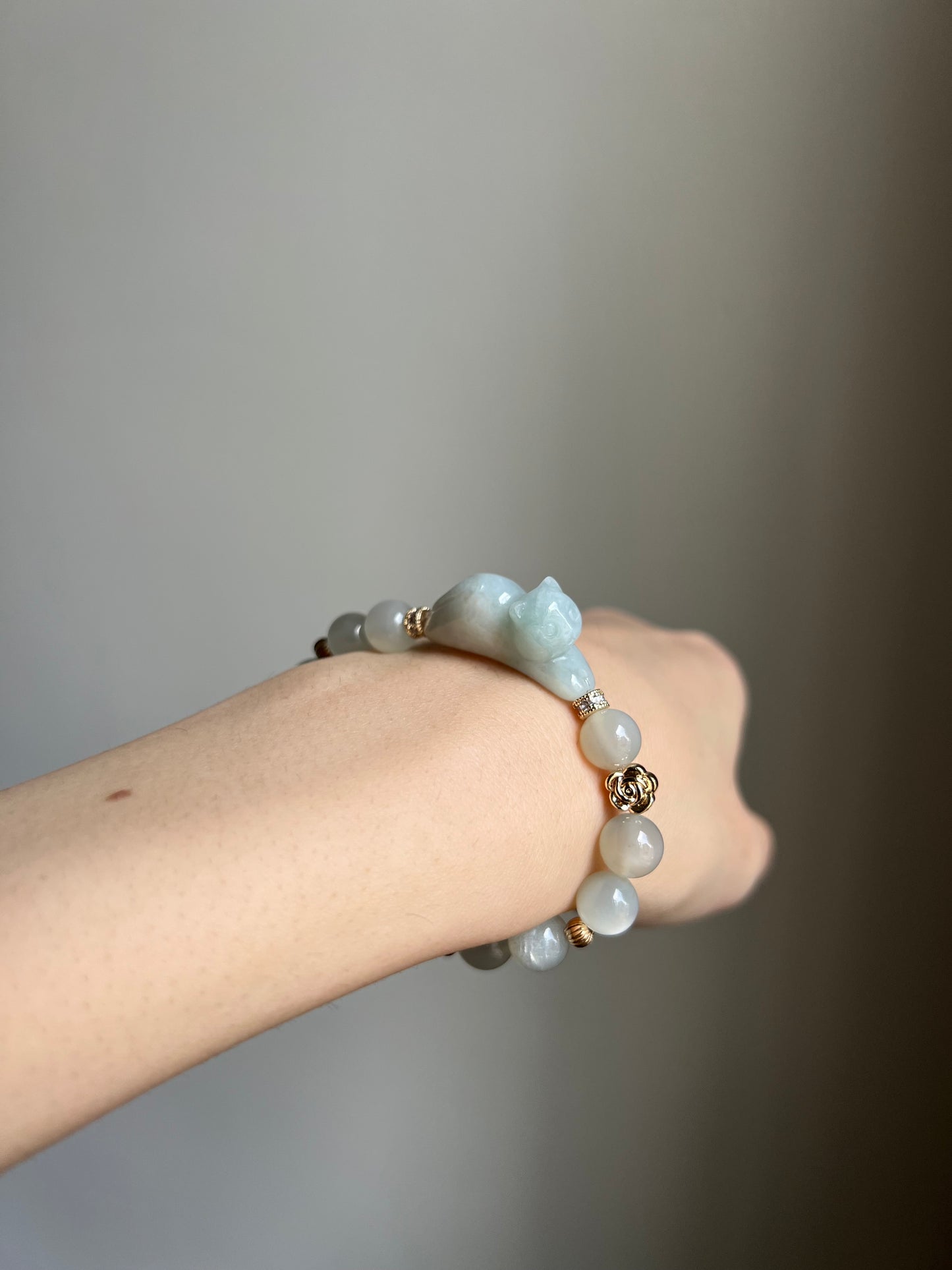 "playtime" white and green jadeite cat bracelet #03