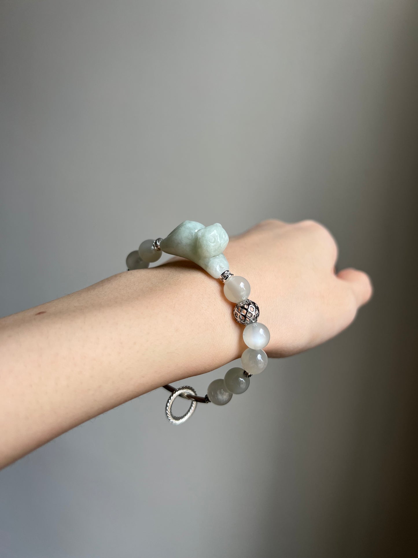 "playtime" green jadeite cat bracelet #04