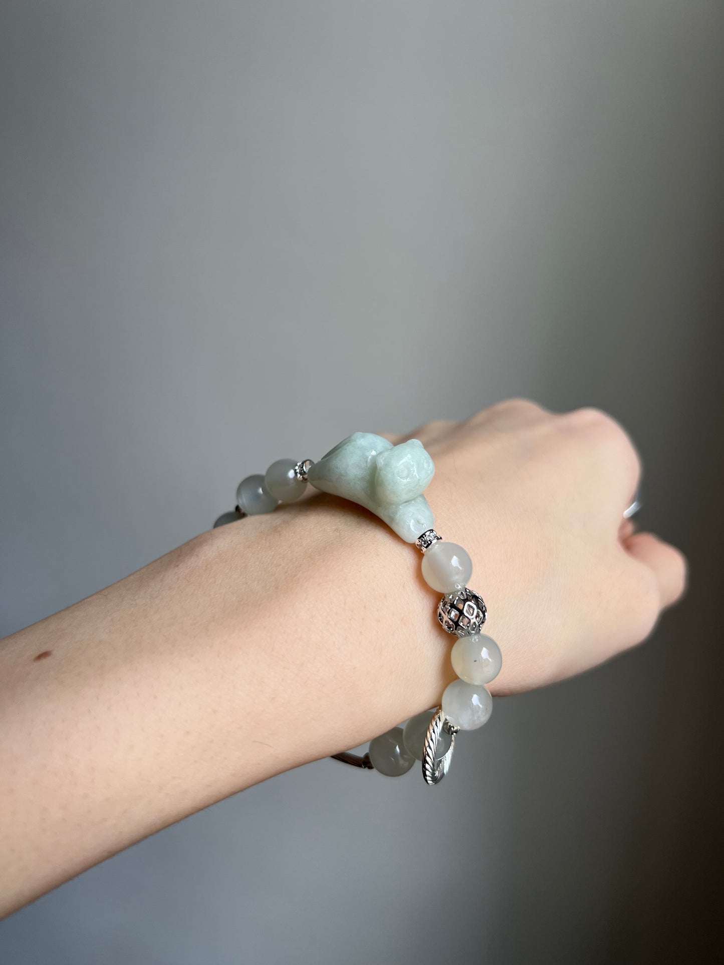 "playtime" green jadeite cat bracelet #04