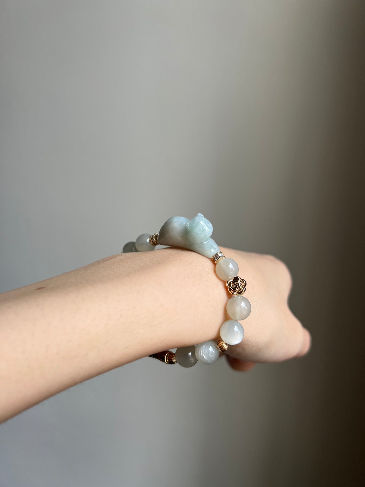 "playtime" white and green jadeite cat bracelet #03