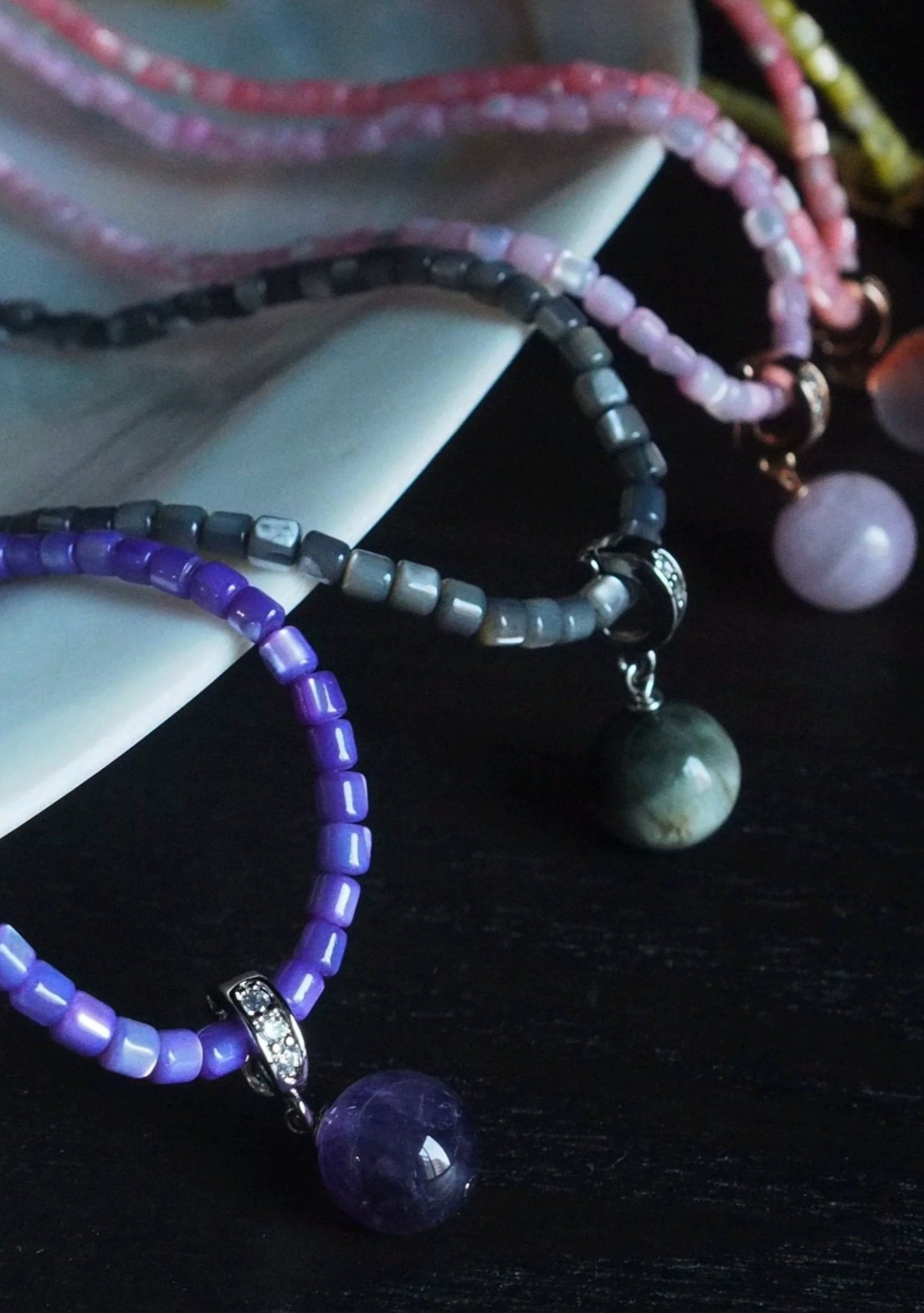 ELYSIAN shell pearl necklace