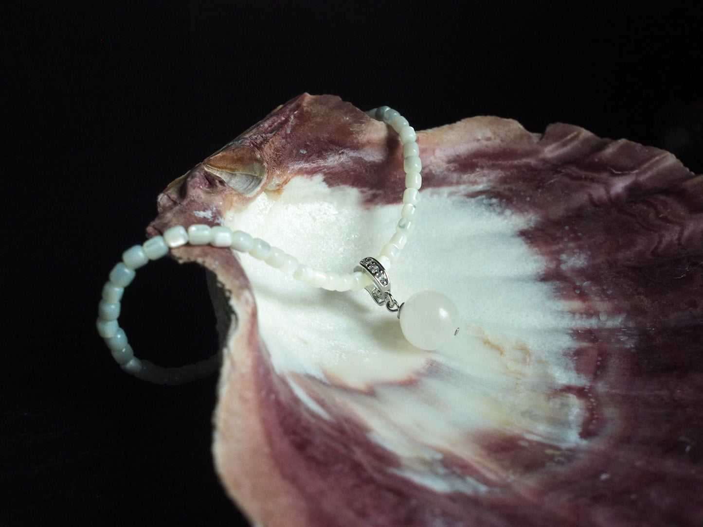 ELYSIAN shell pearl necklace