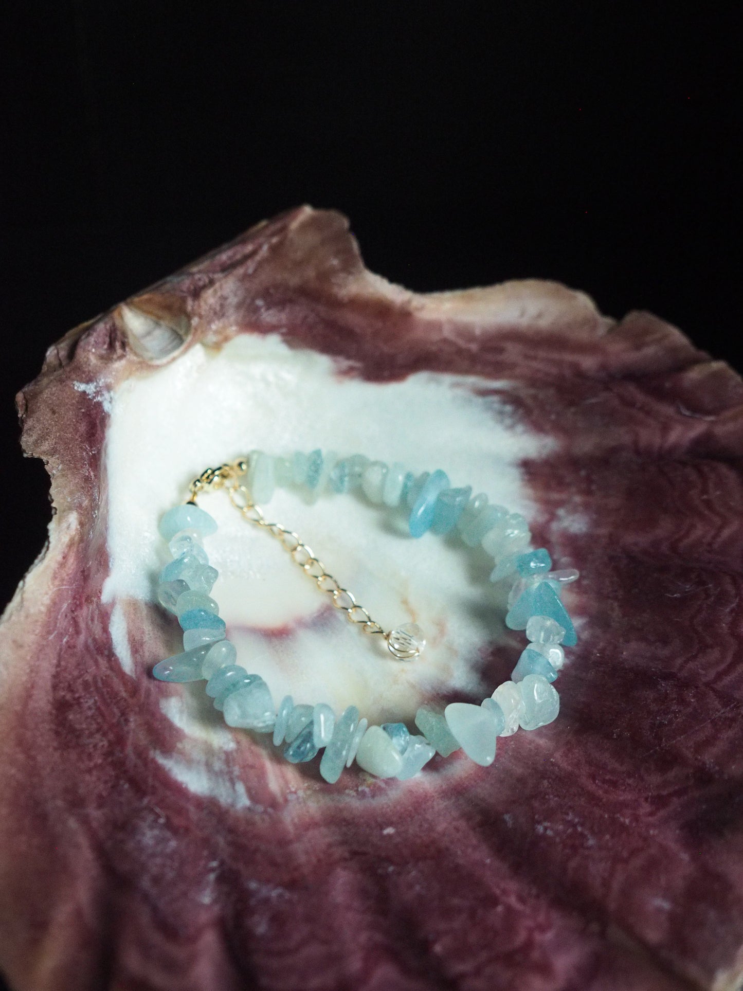 crystal chips bracelets (assorted)