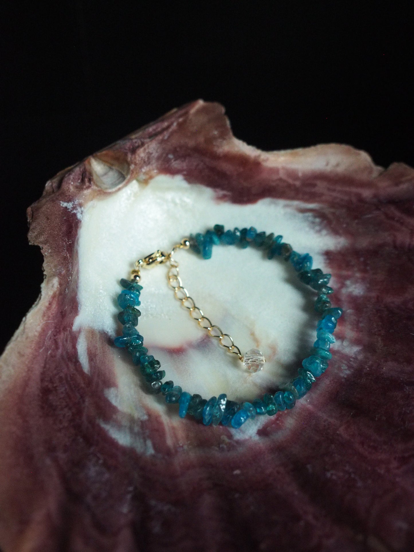 crystal chips bracelets (assorted)