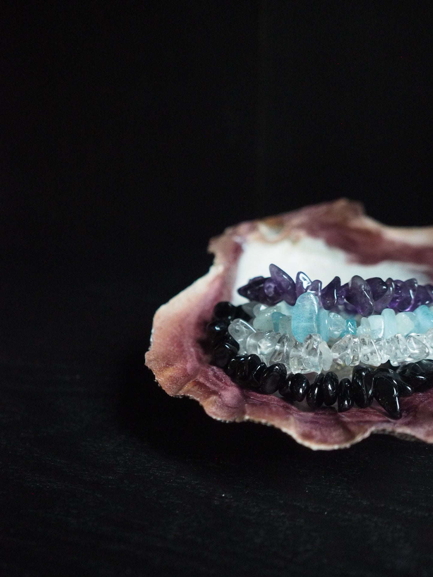 crystal chips bracelets (assorted)