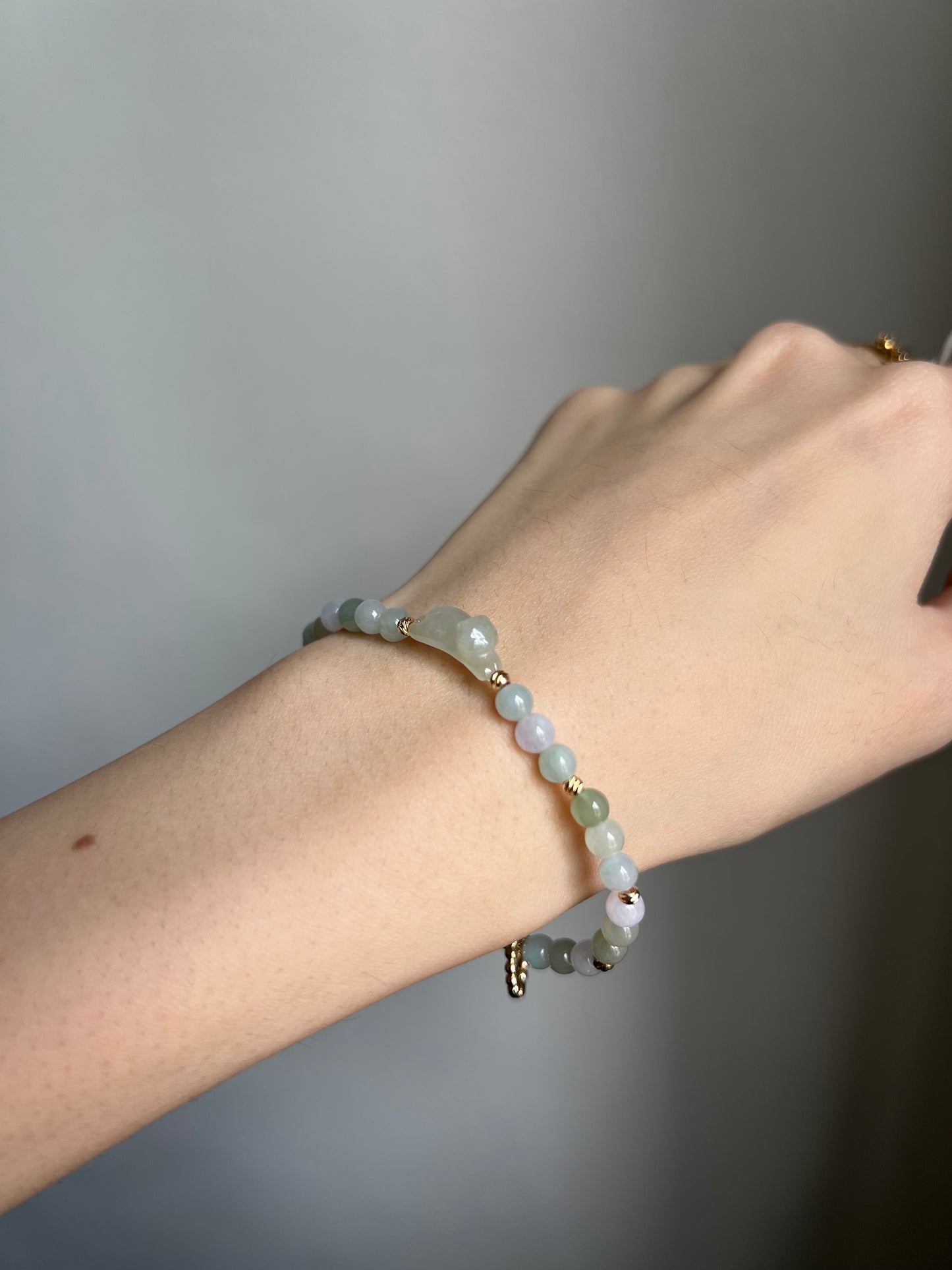 *mini* "playtime" jadeite cat bracelet #18