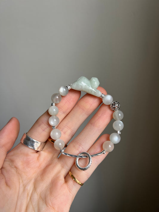 "playtime" green jadeite cat bracelet #04