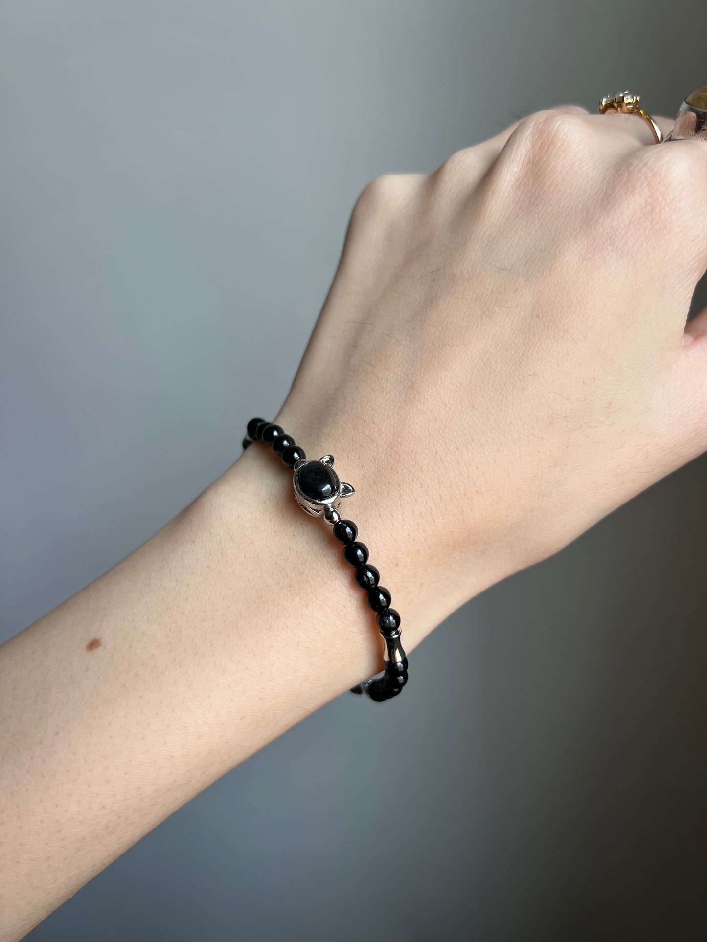 “night vision” hypersthene cat bracelet