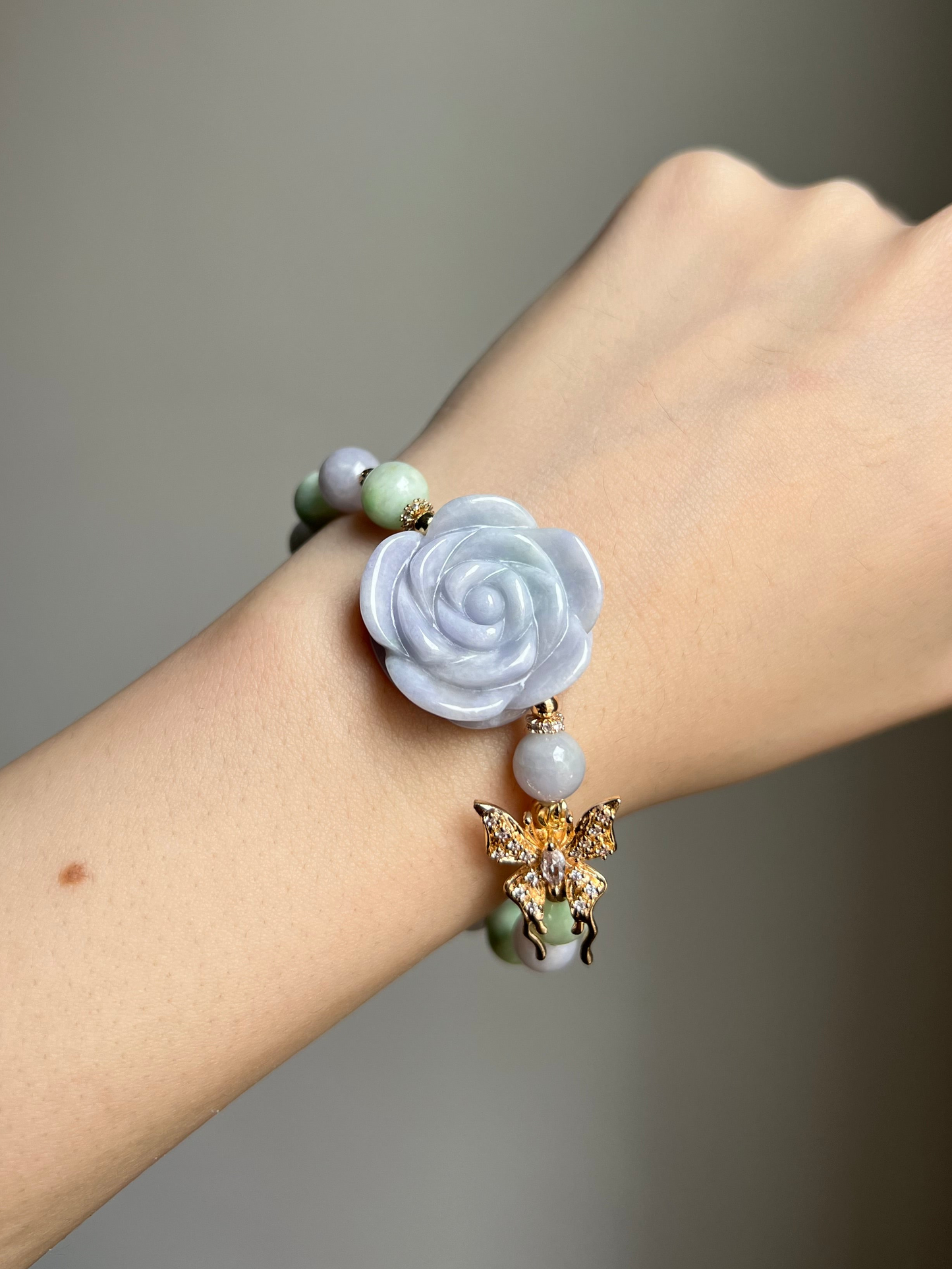 “love’s a game” green x lavender jadeite rose & butterfly bracelet