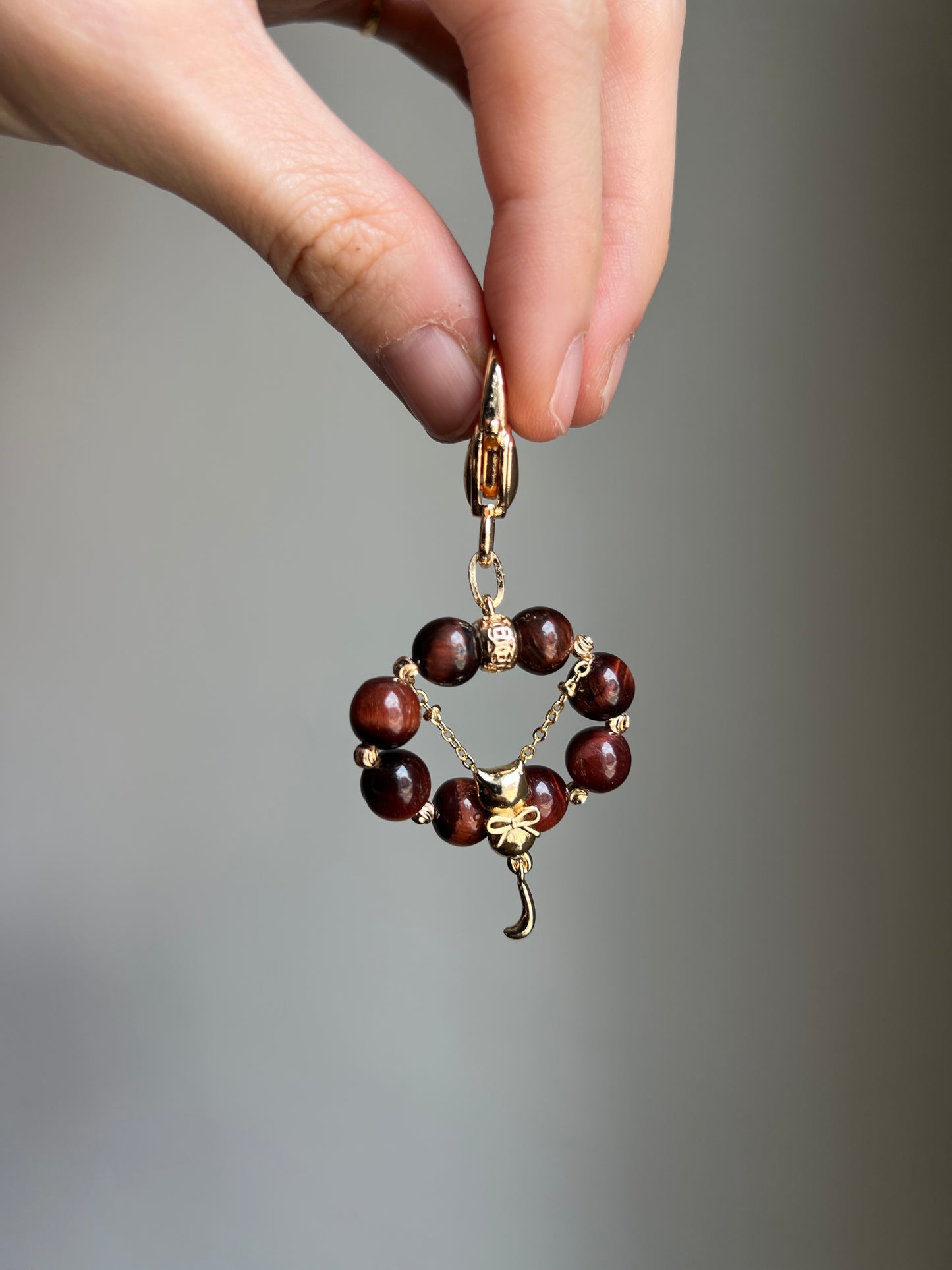 “on cloud 8” cat bag charm (assorted)