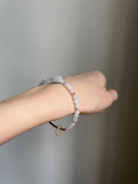 *mini* "playtime" jadeite cat bracelet #16