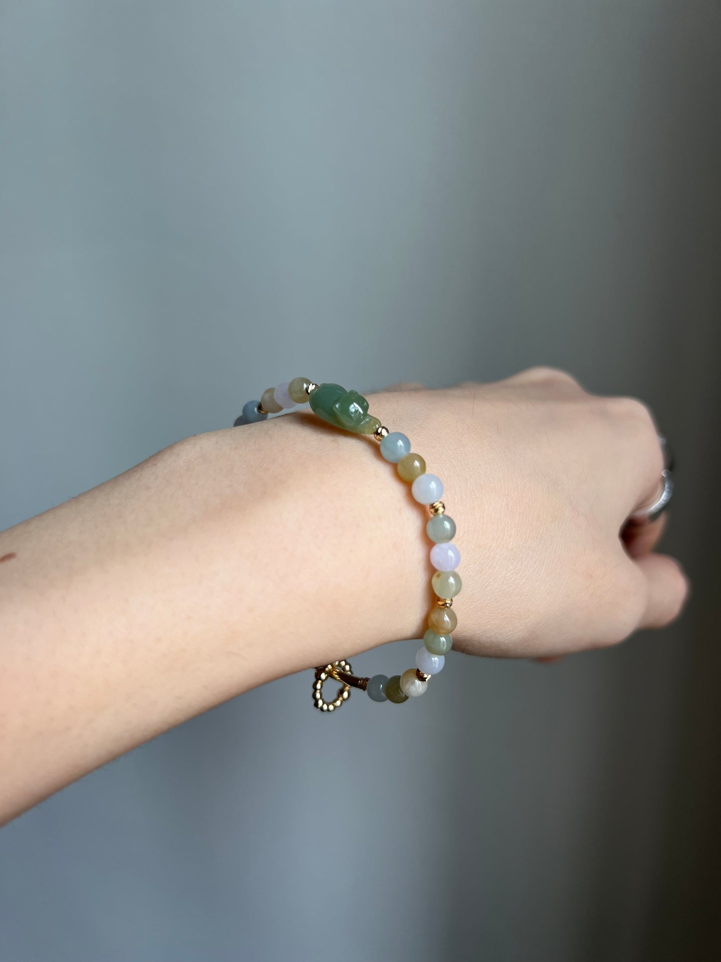 *mini* "playtime" jadeite cat bracelet #19