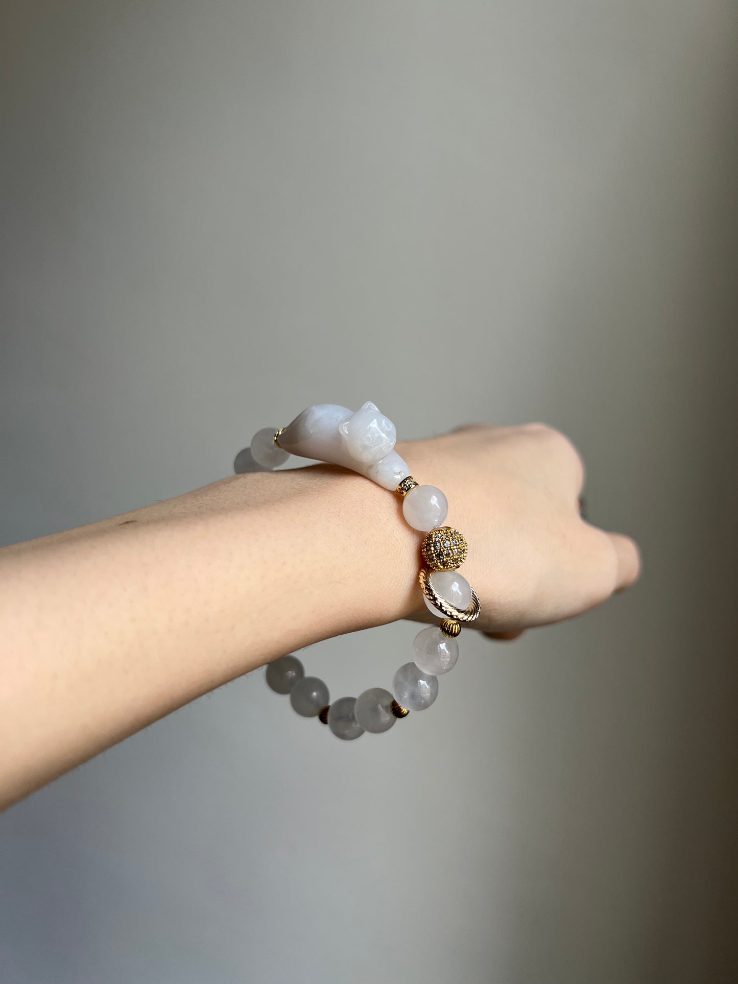 "playtime" white jadeite cat bracelet #06