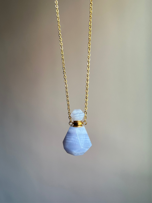 “peri winkle” blue lace agate perfume bottle necklace