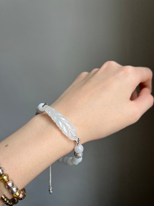"winter breeze" white jadeite feather bracelet