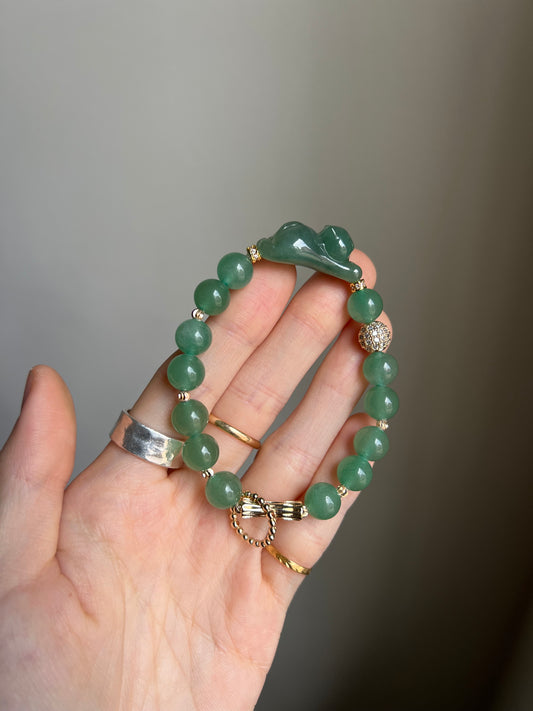 "playtime" green jadeite cat bracelet #02