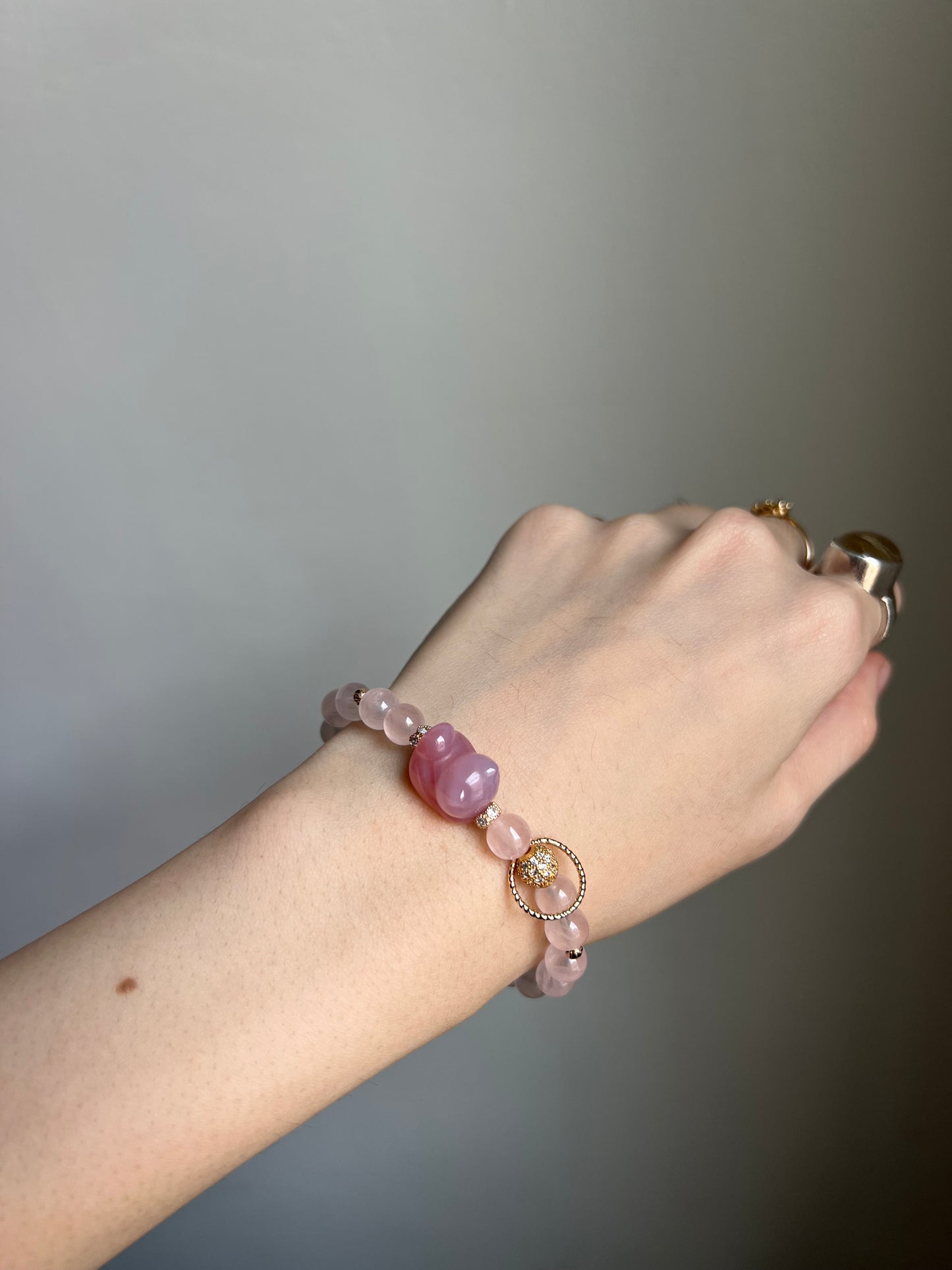 "playtime" yan yuan agate cat bracelet #20