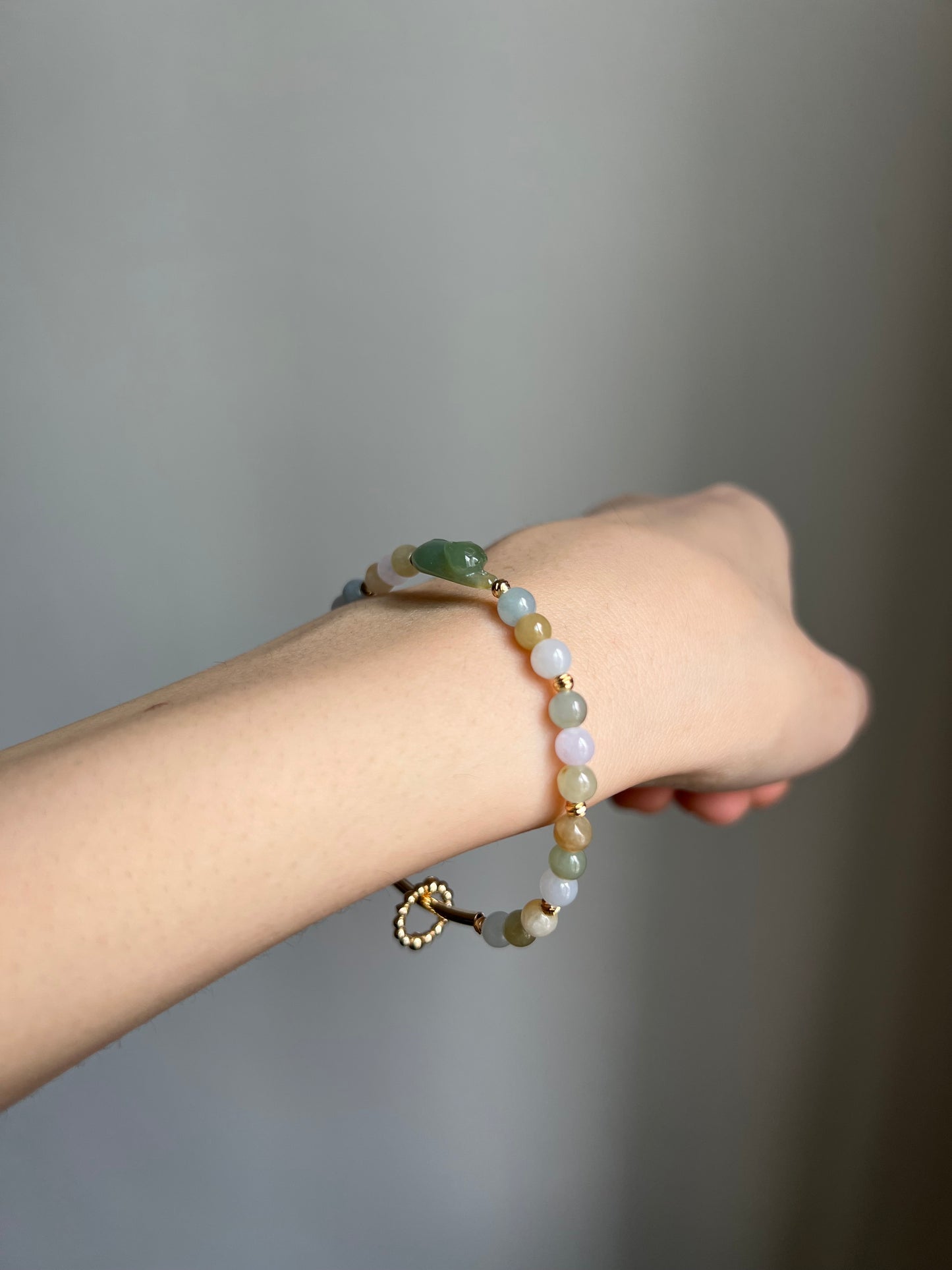 *mini* "playtime" jadeite cat bracelet #19