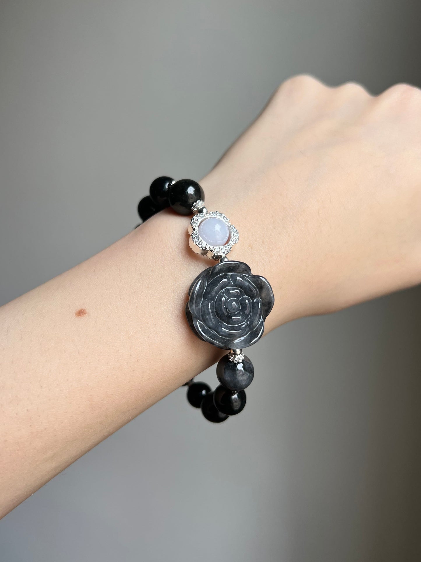 “double blessings” black x white x wuji jadeite rose bracelet
