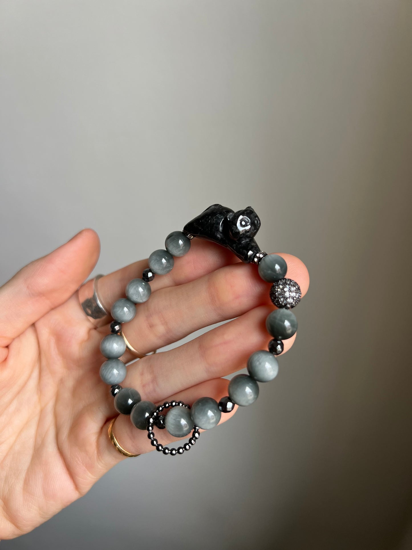 "playtime" black jadeite cat bracelet #05