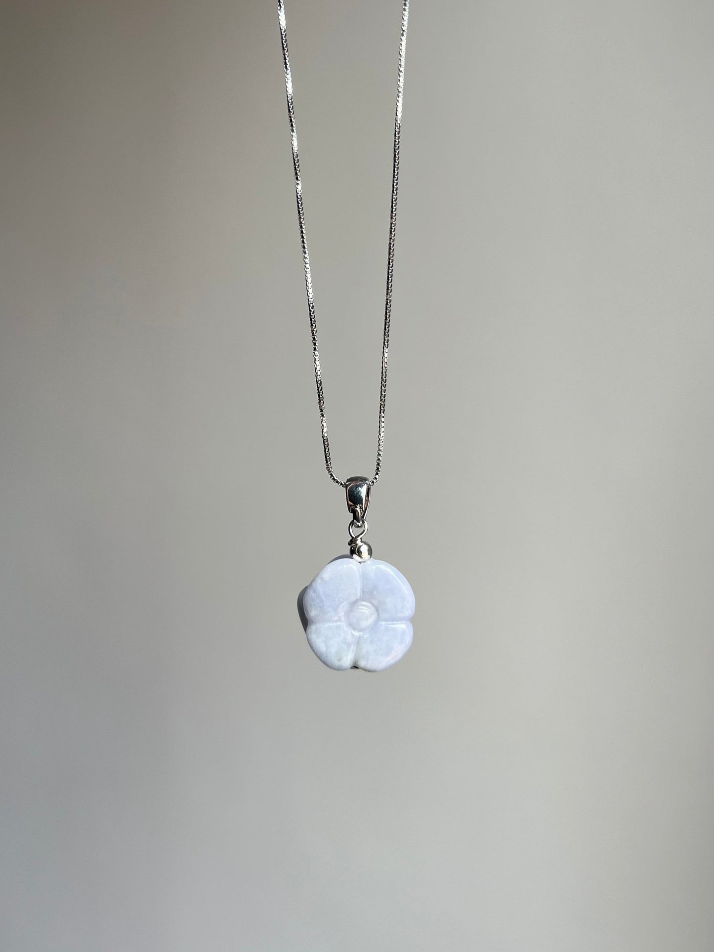 "diana" pale lavender jadeite rose necklace