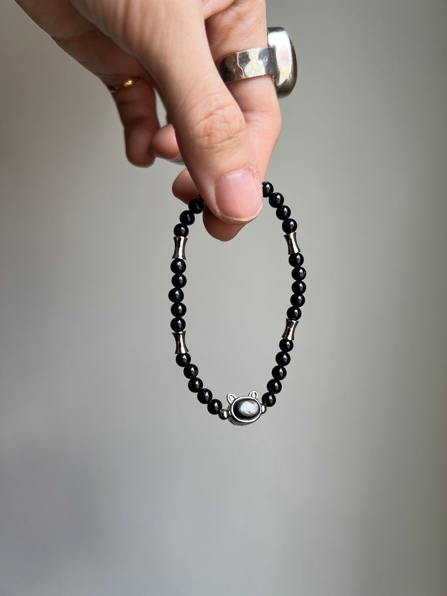 “night vision” hypersthene cat bracelet