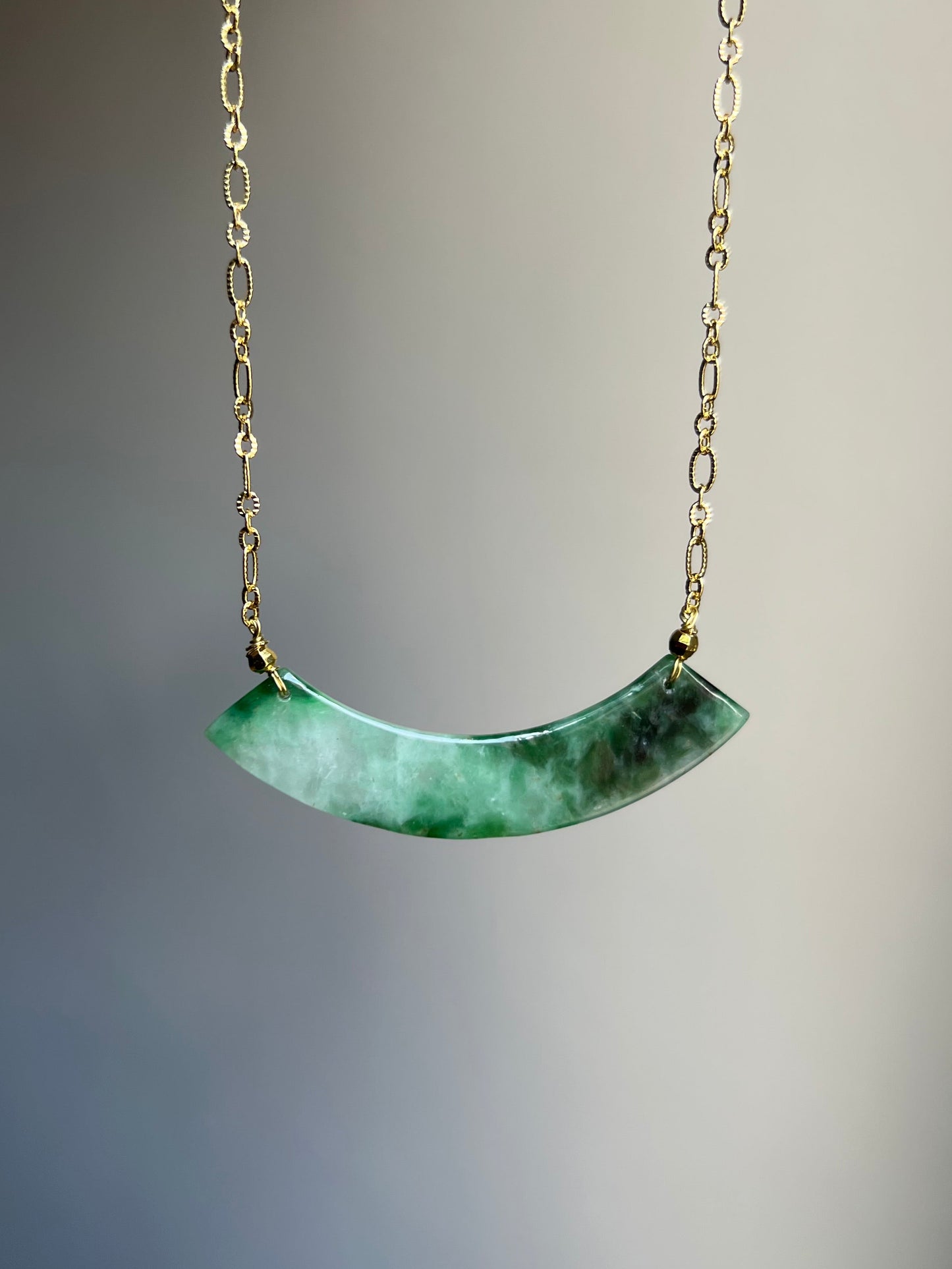 "paradiso" floating flower jadeite necklace