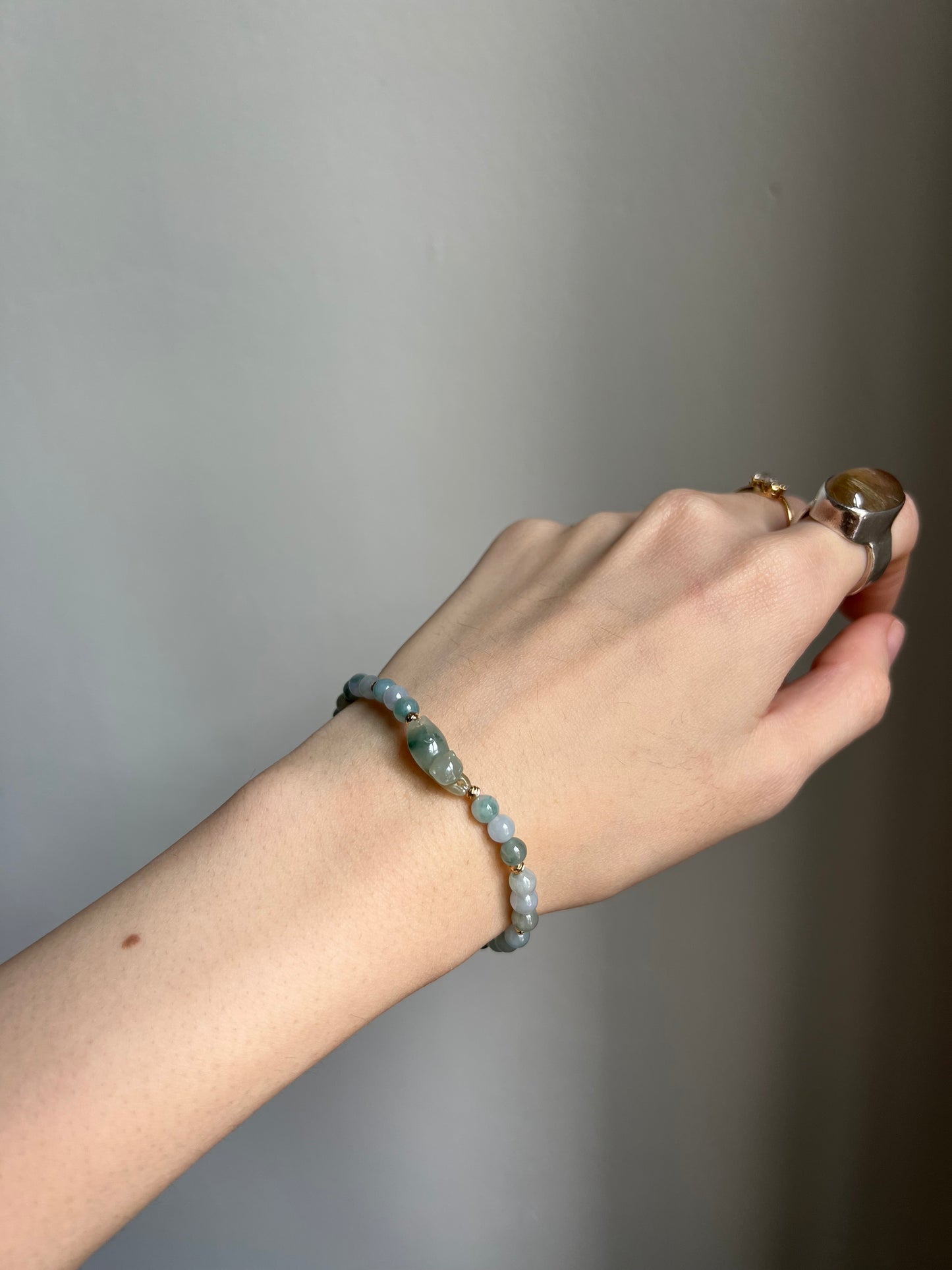 *mini* "playtime" jadeite cat bracelet #17