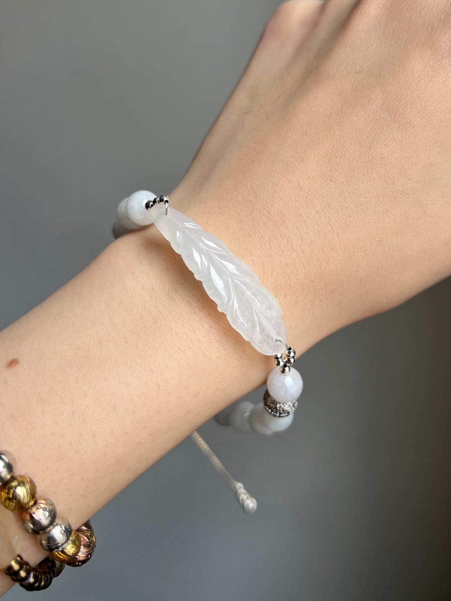 "winter breeze" white jadeite feather bracelet