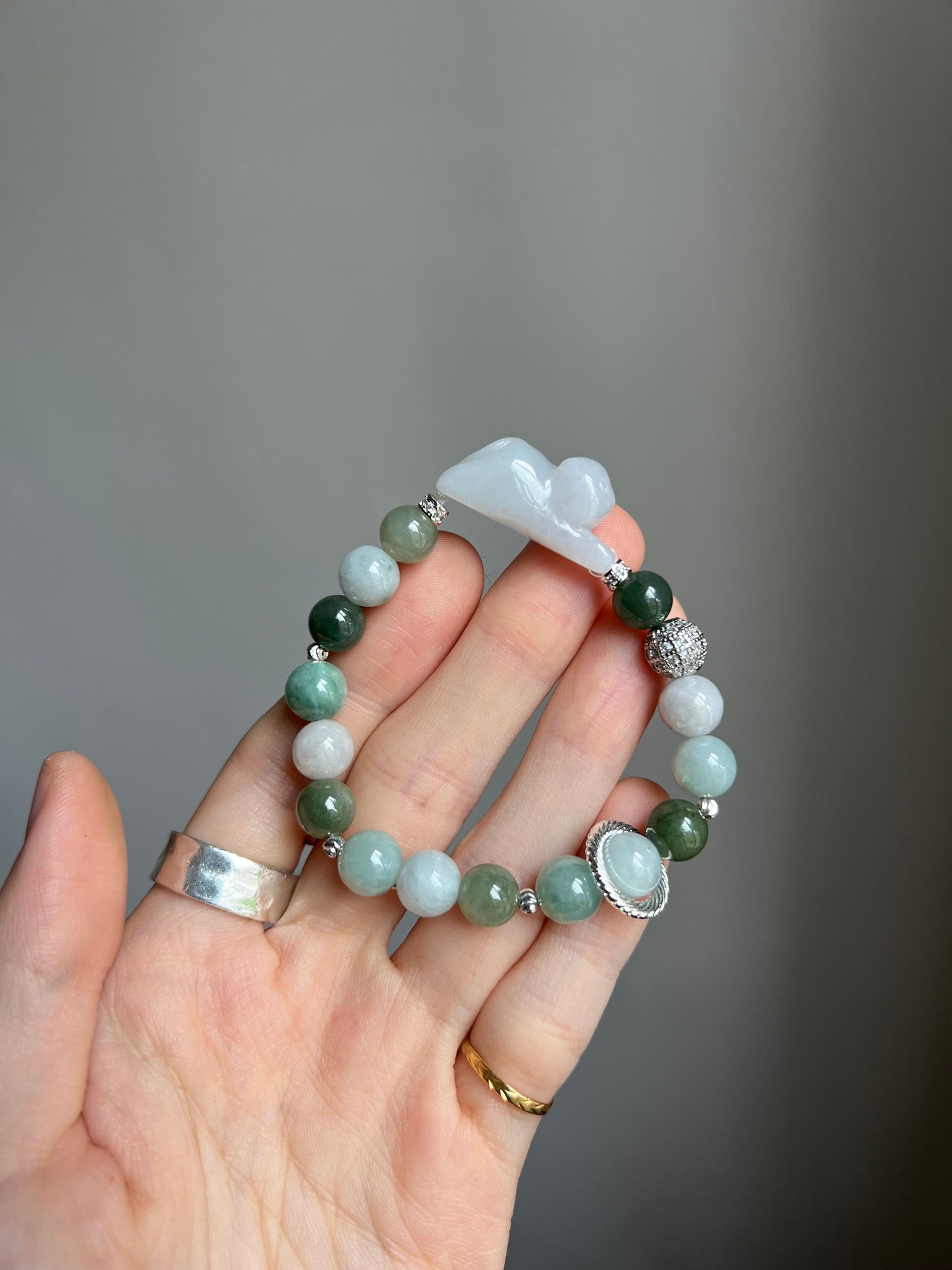 "playtime" white jadeite cat bracelet #09