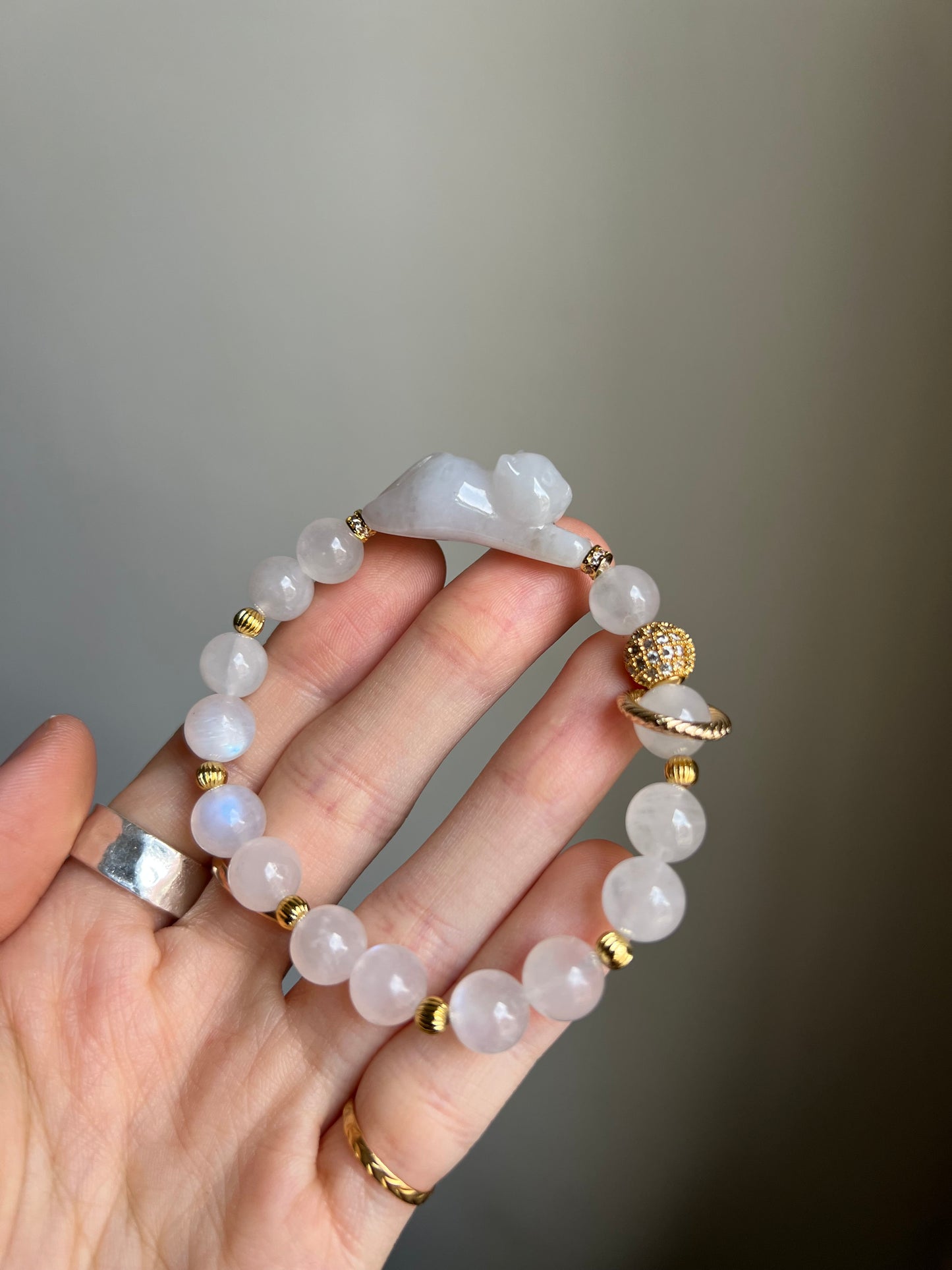 "playtime" white jadeite cat bracelet #06