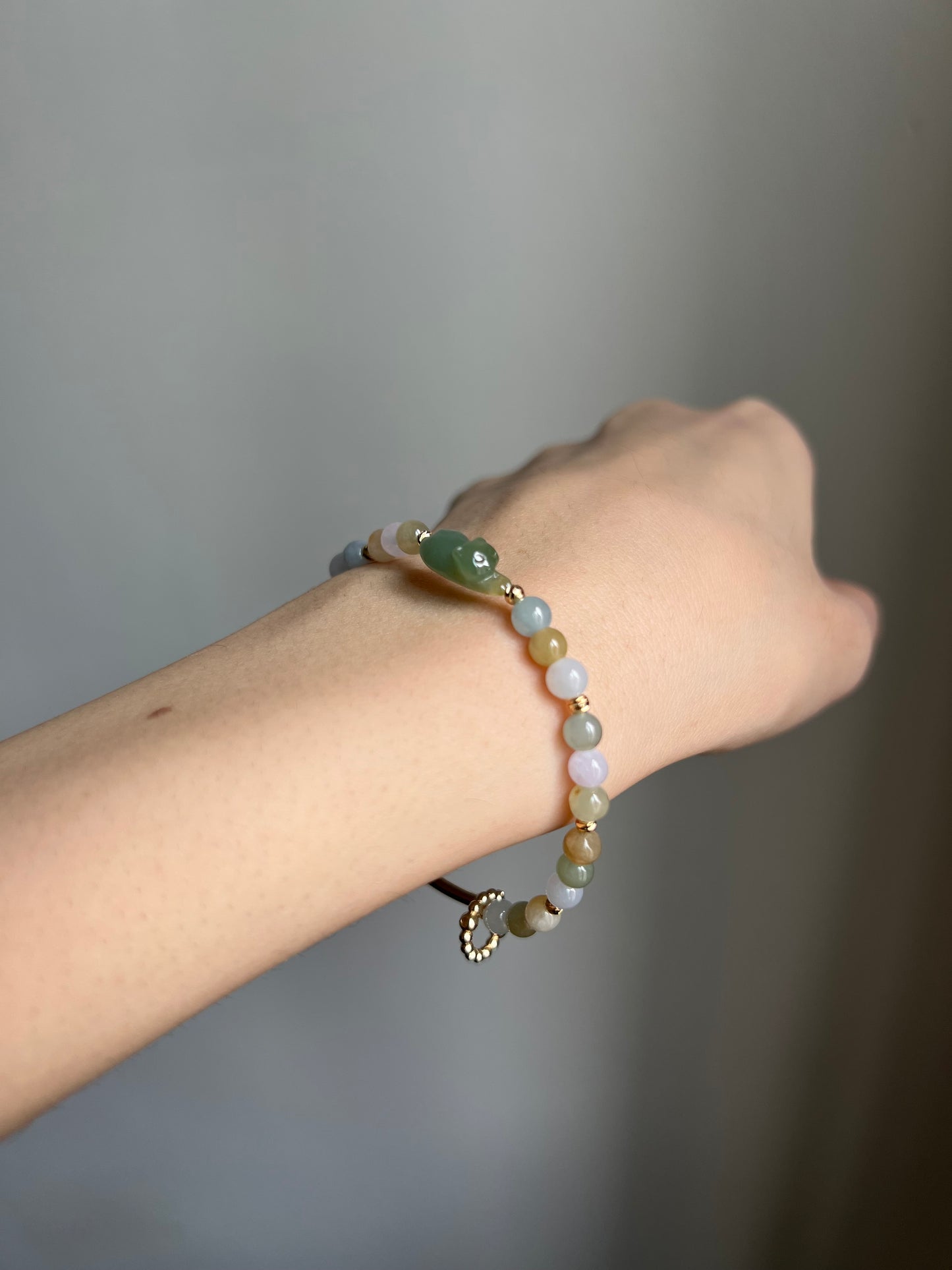 *mini* "playtime" jadeite cat bracelet #19