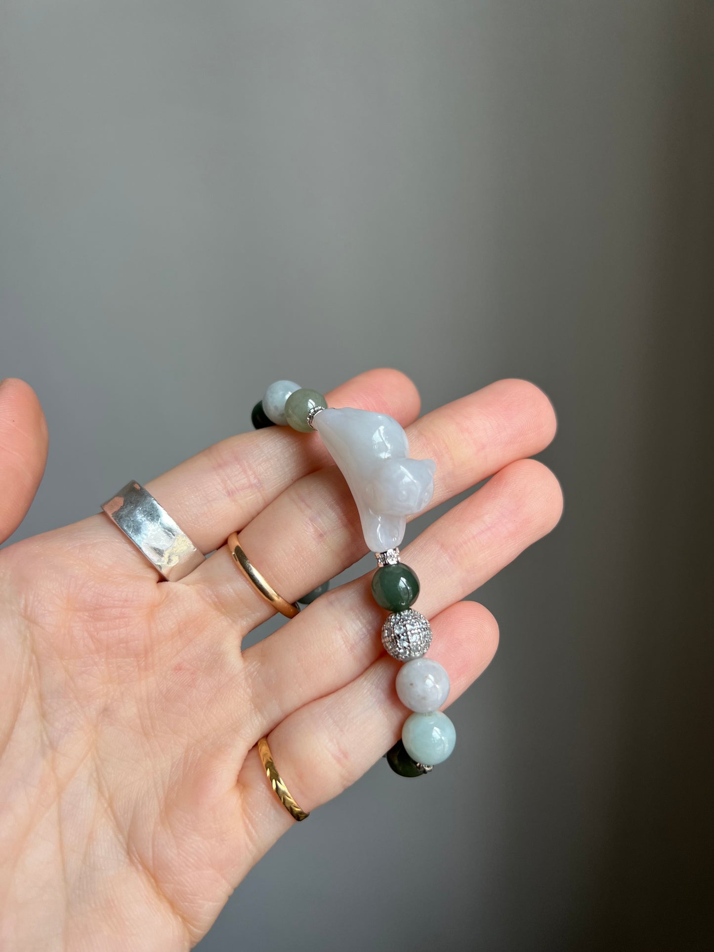 "playtime" white jadeite cat bracelet #09