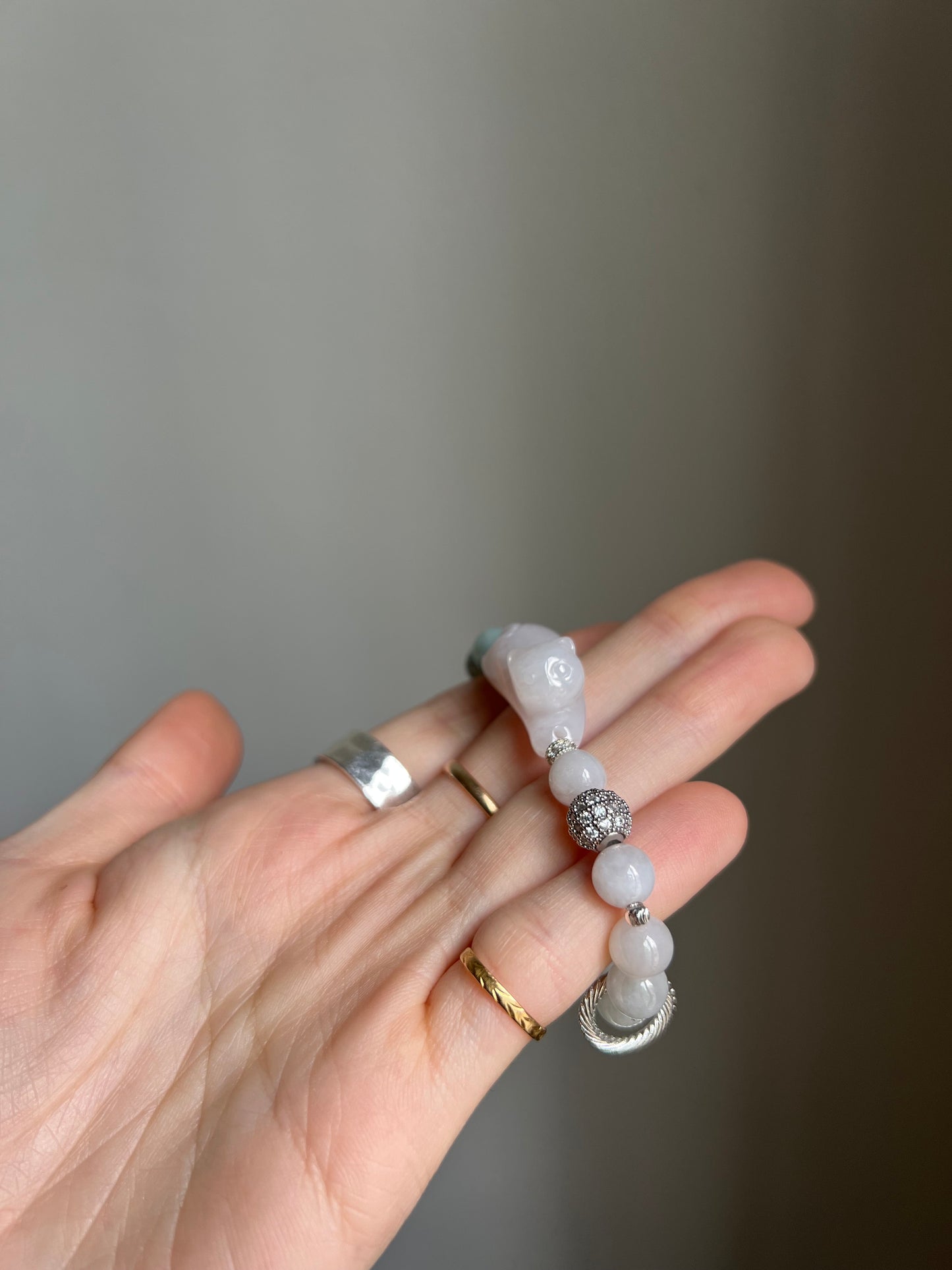 "playtime" white jadeite cat bracelet #08