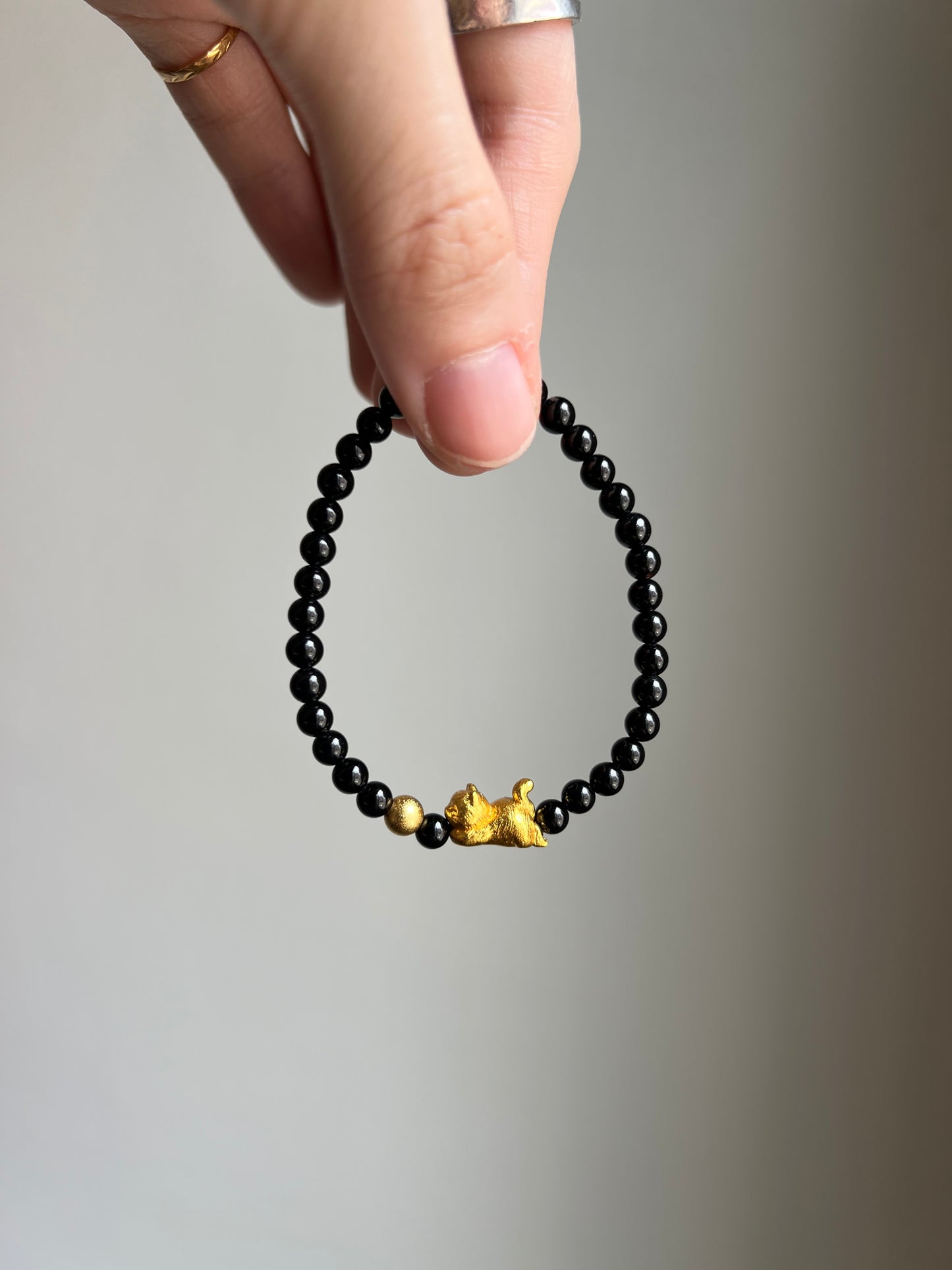 “momo’s golden chase” bracelet