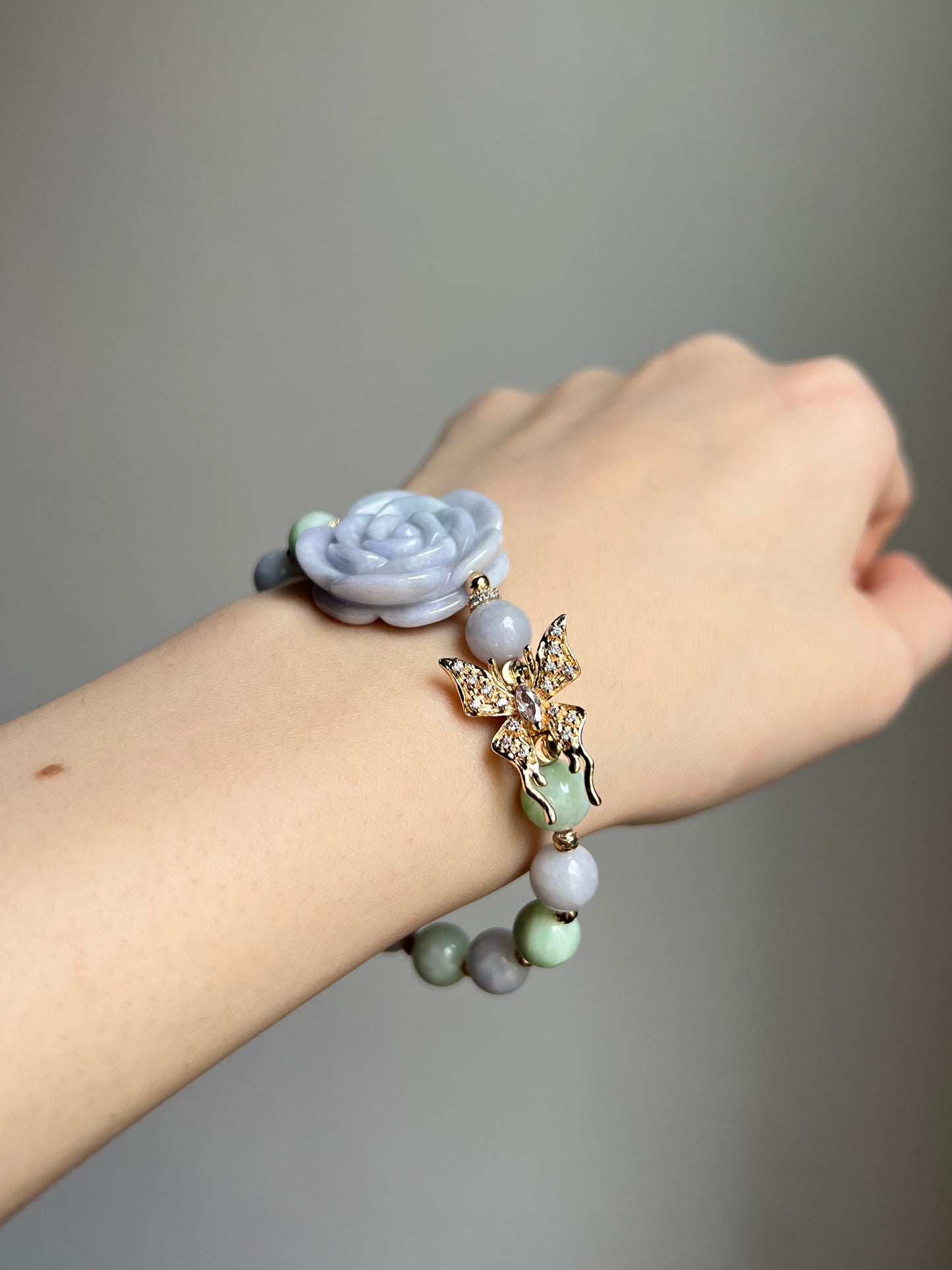 “love’s a game” green x lavender jadeite rose & butterfly bracelet