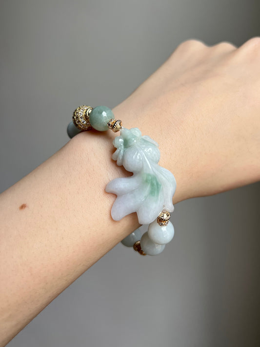 “abundance’s flowing” green x white jadeite goldfish bracelet