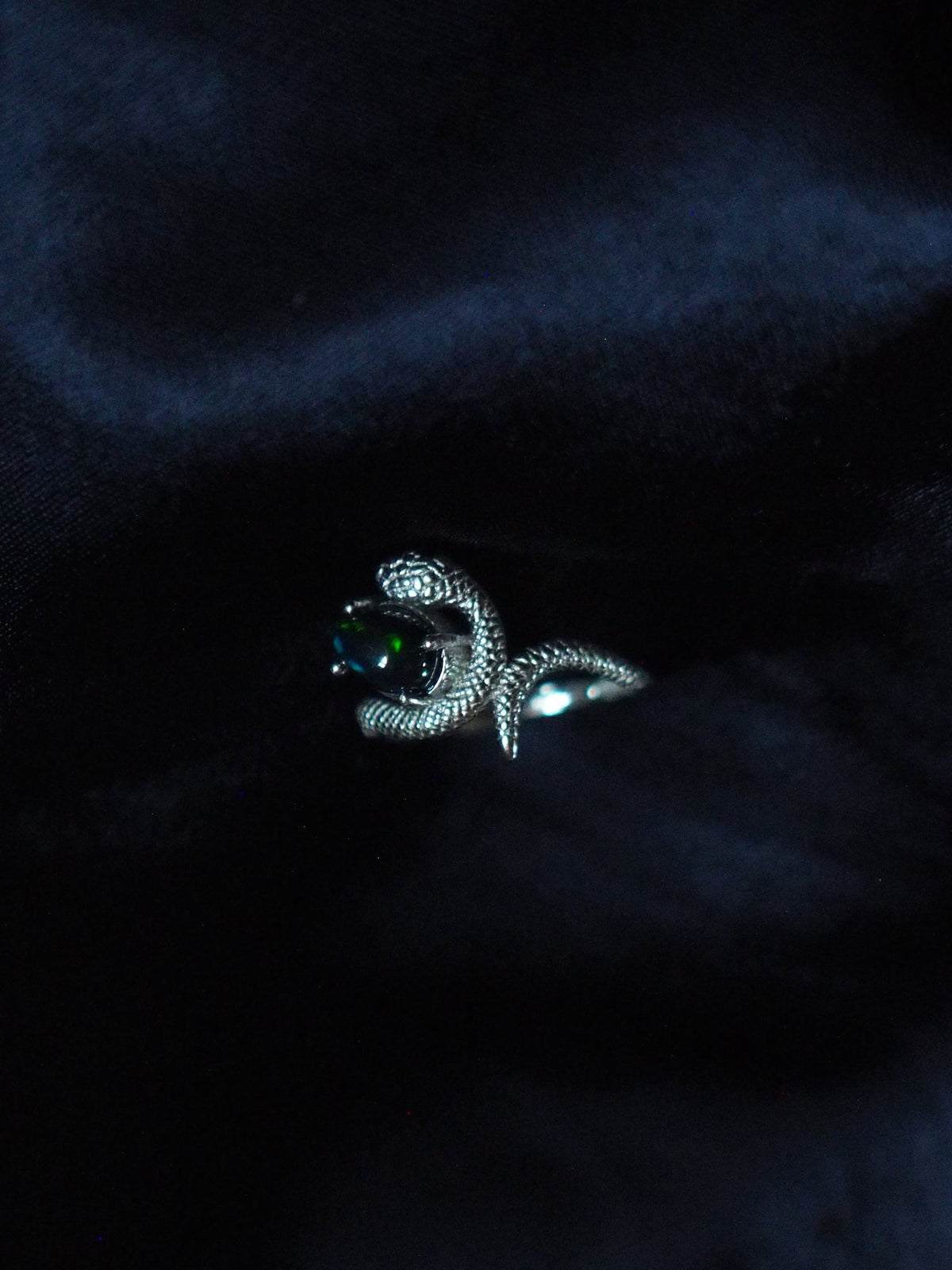SERPENTINA #04 - Pear Black Opal Ring