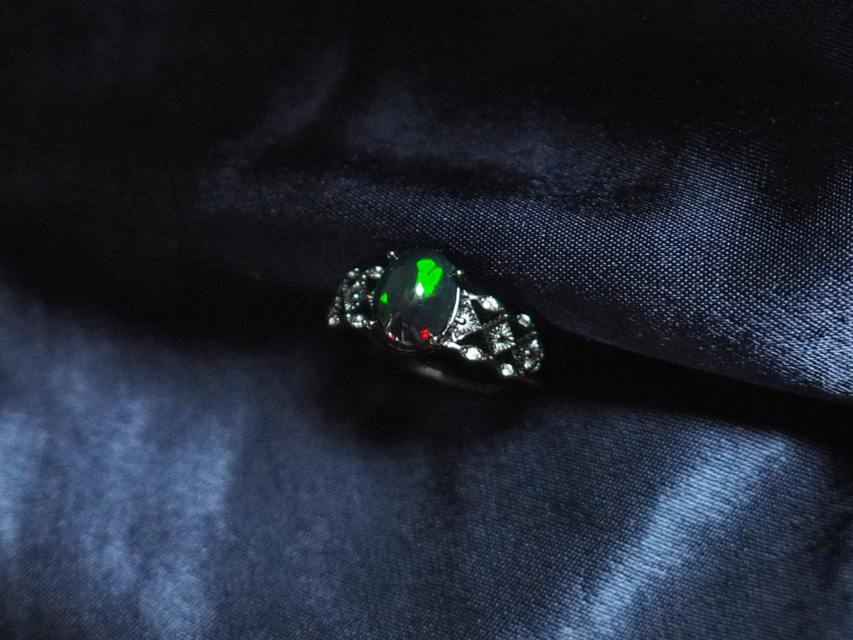 TENEBRA #04 - Oval Black Opal Ring