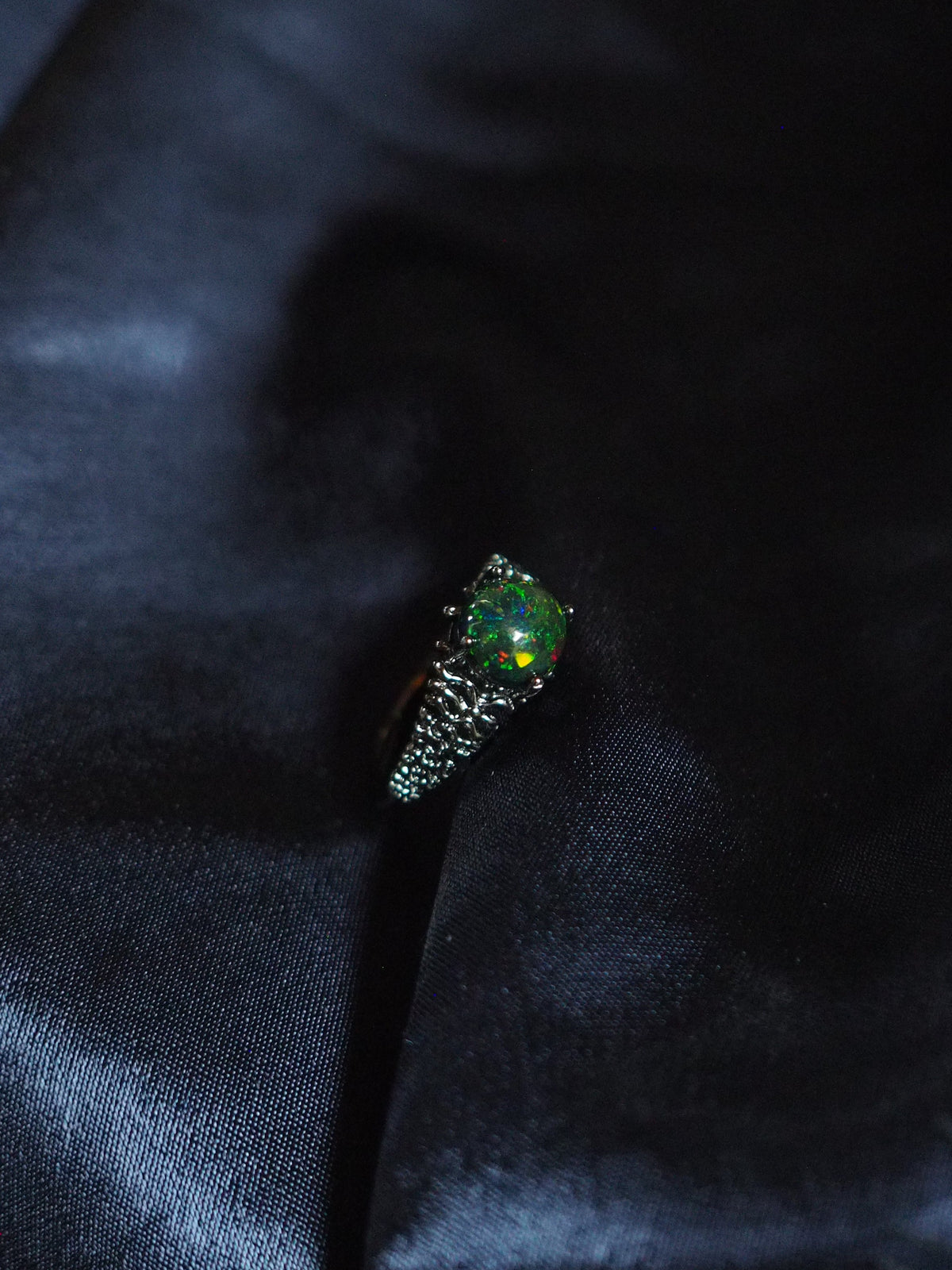 UMBRA #01 - Round Black Opal Ring