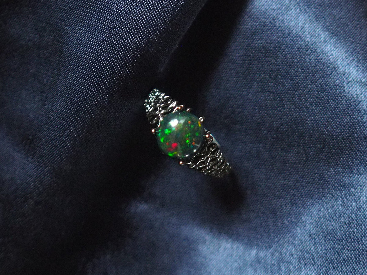 UMBRA #02 - Round Black Opal Ring