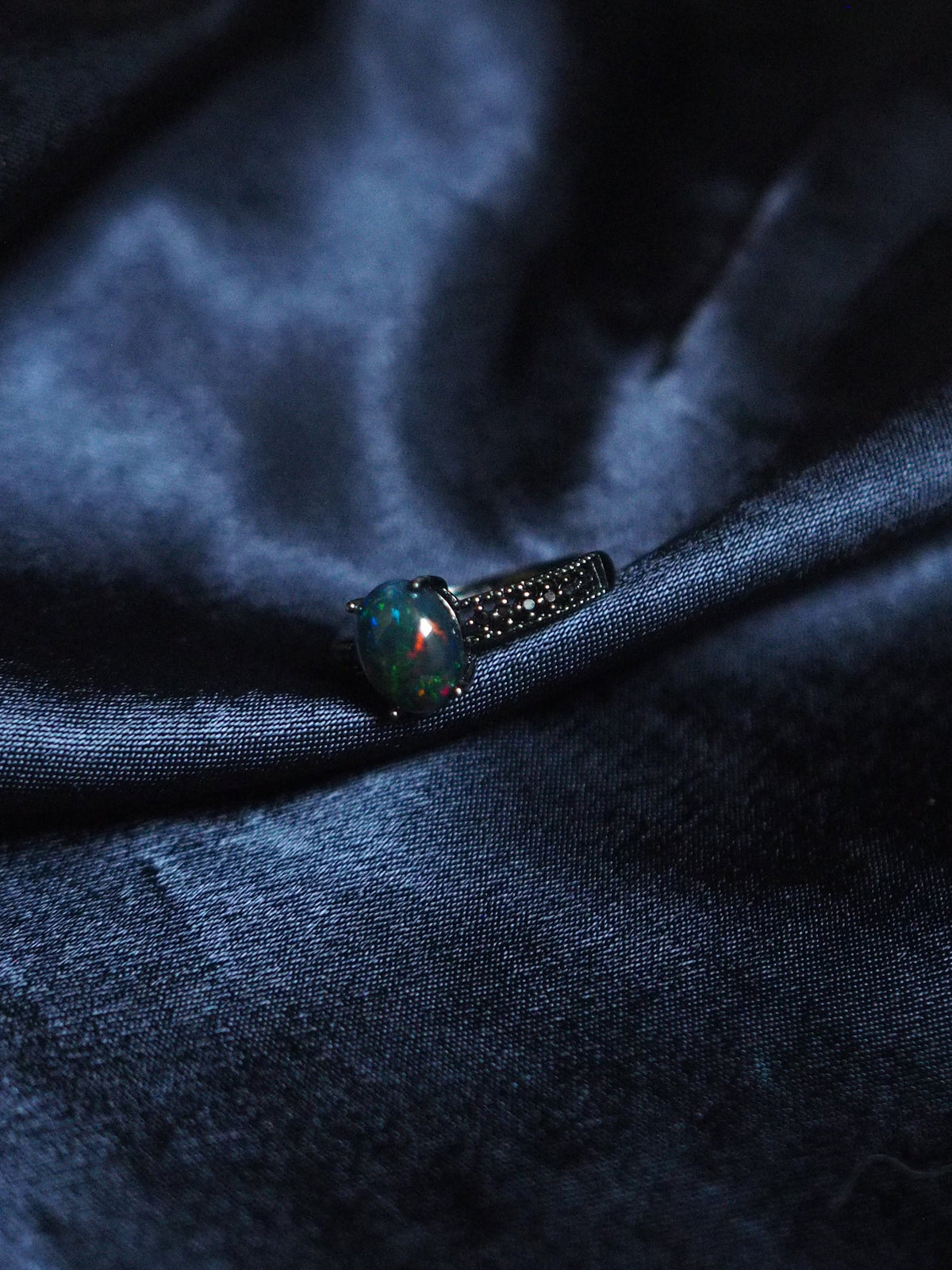 NOX #01 - Oval Black Opal Ring