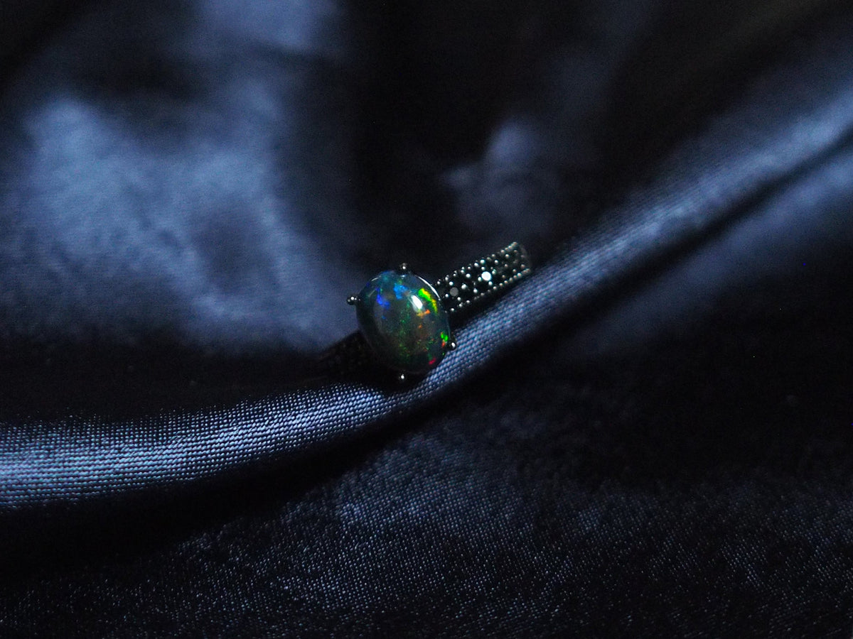 NOX #01 - Oval Black Opal Ring