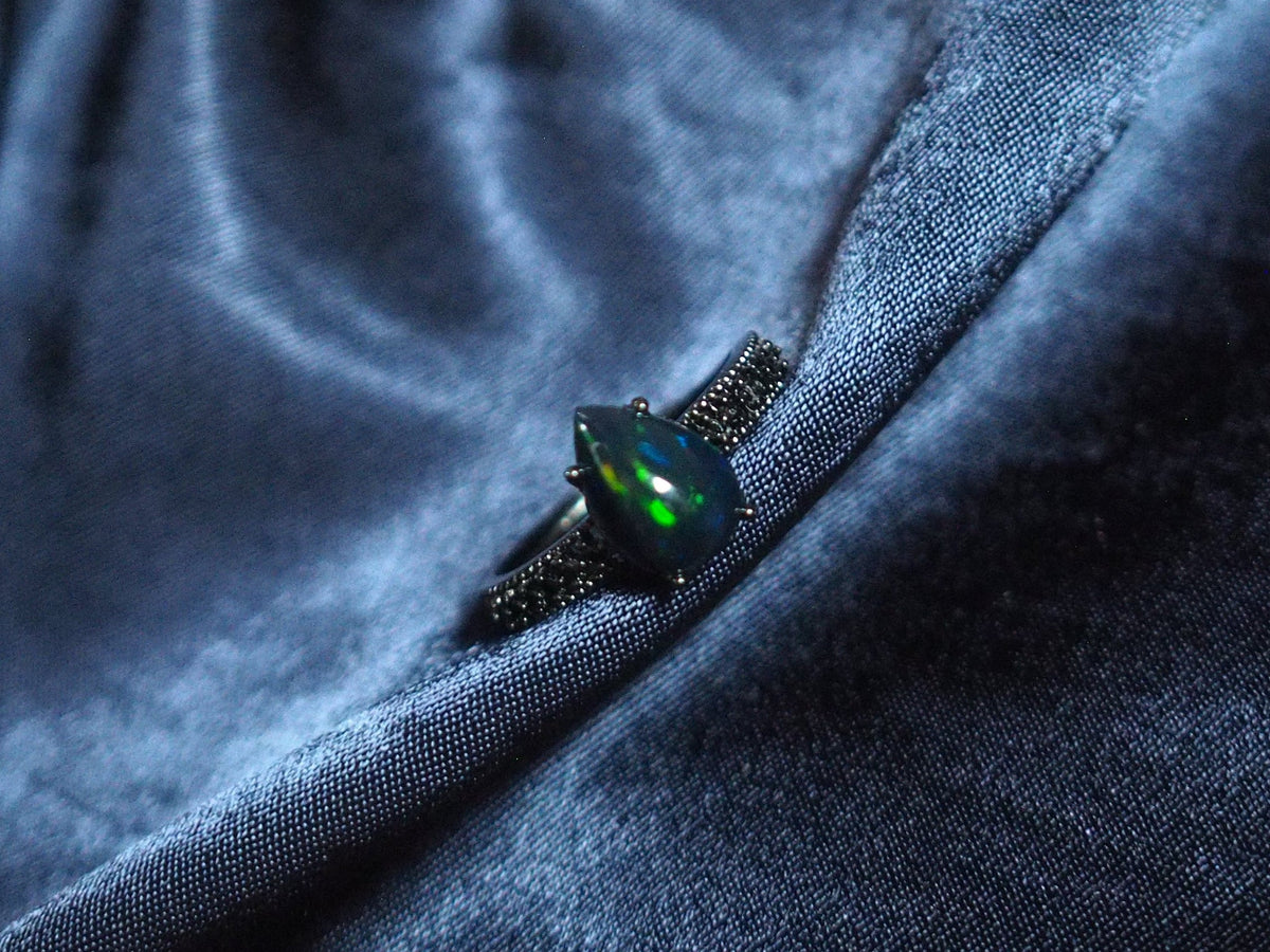 NOX #02 - Pear Black Opal Ring