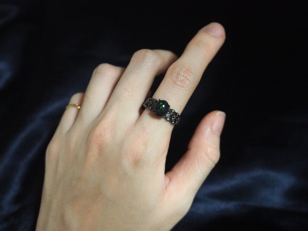 TENEBRA #03 - Oval Black Opal Ring